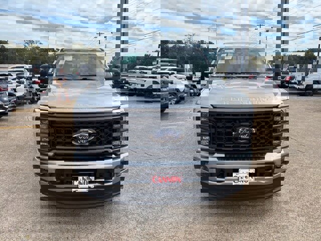 Certified 2023 Ford F250 XL w/ STX Appearance Package image 4
