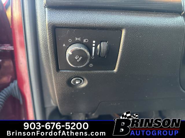Used 2019 Jeep Grand Cherokee Altitude RWD image 16