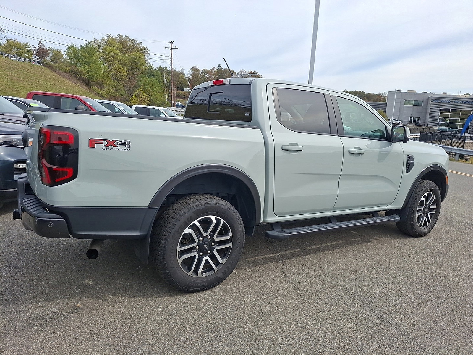 Certified 2024 Ford Ranger Lariat w/ FX4 Off-Road Package image 4