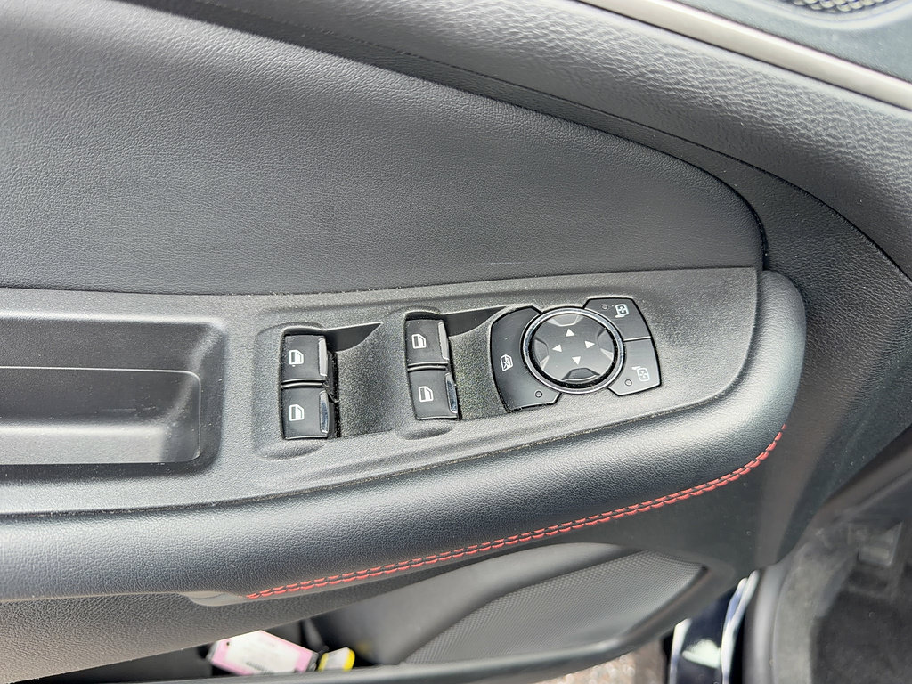 Certified 2024 Ford Edge ST-Line AWD/4WD image 10