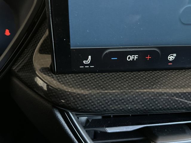 Certified 2025 Ford Escape ST-Line Elite image 8