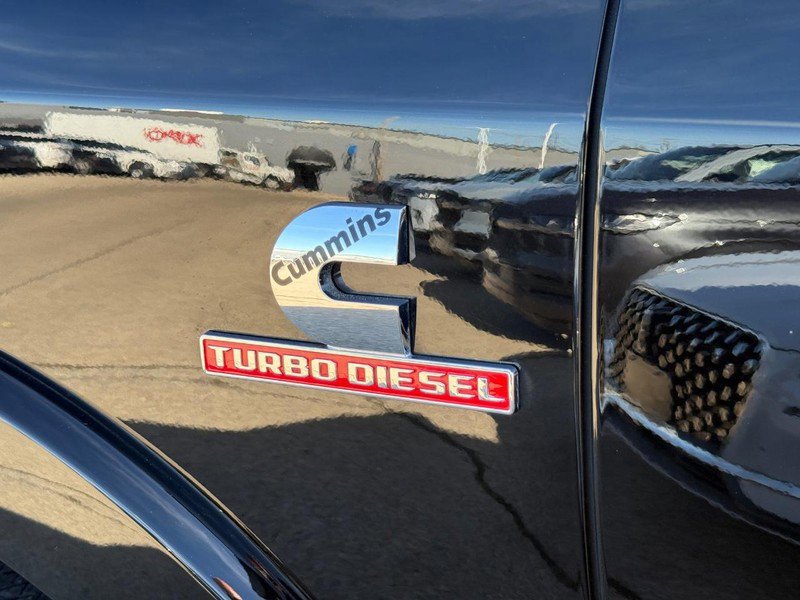 Used 2022 RAM 3500 Laramie image 11