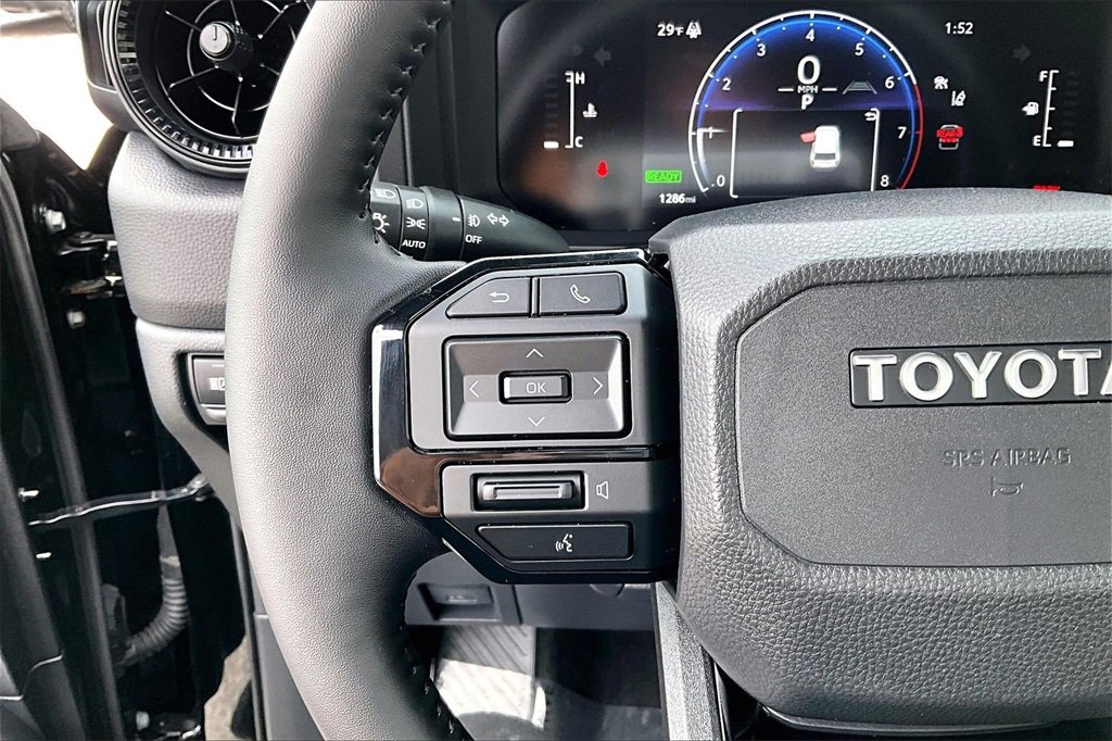 Used 2025 Toyota Land Cruiser 1958 image 17