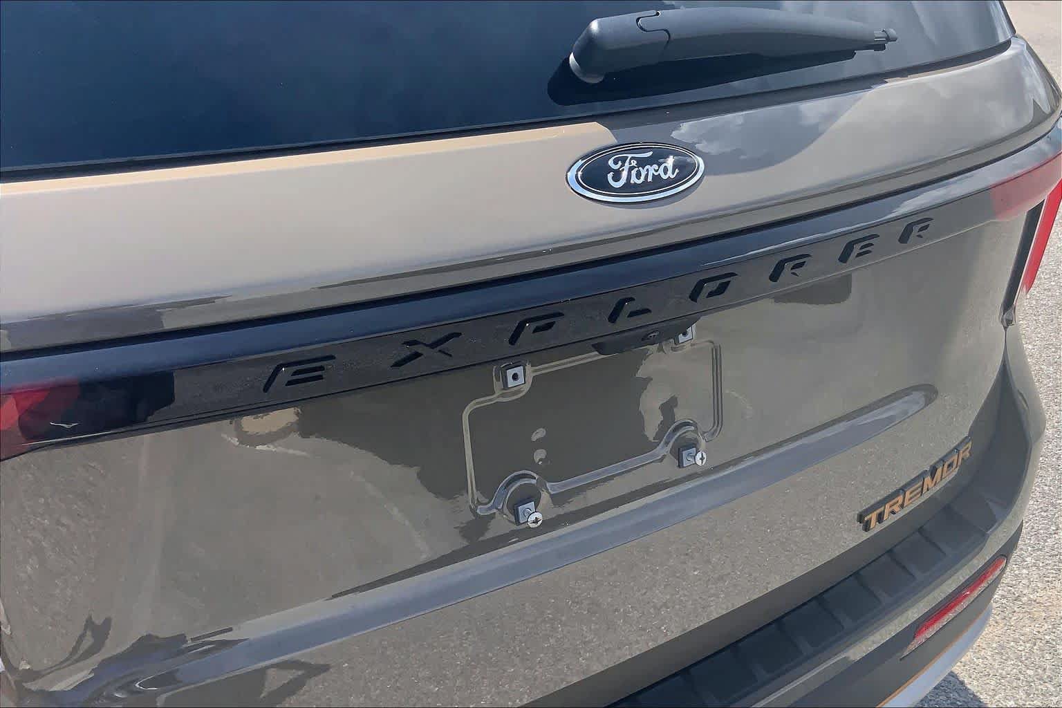 Certified 2026 Ford Explorer Tremor w/ Tremor Ultimate Package AWD/4WD image 31