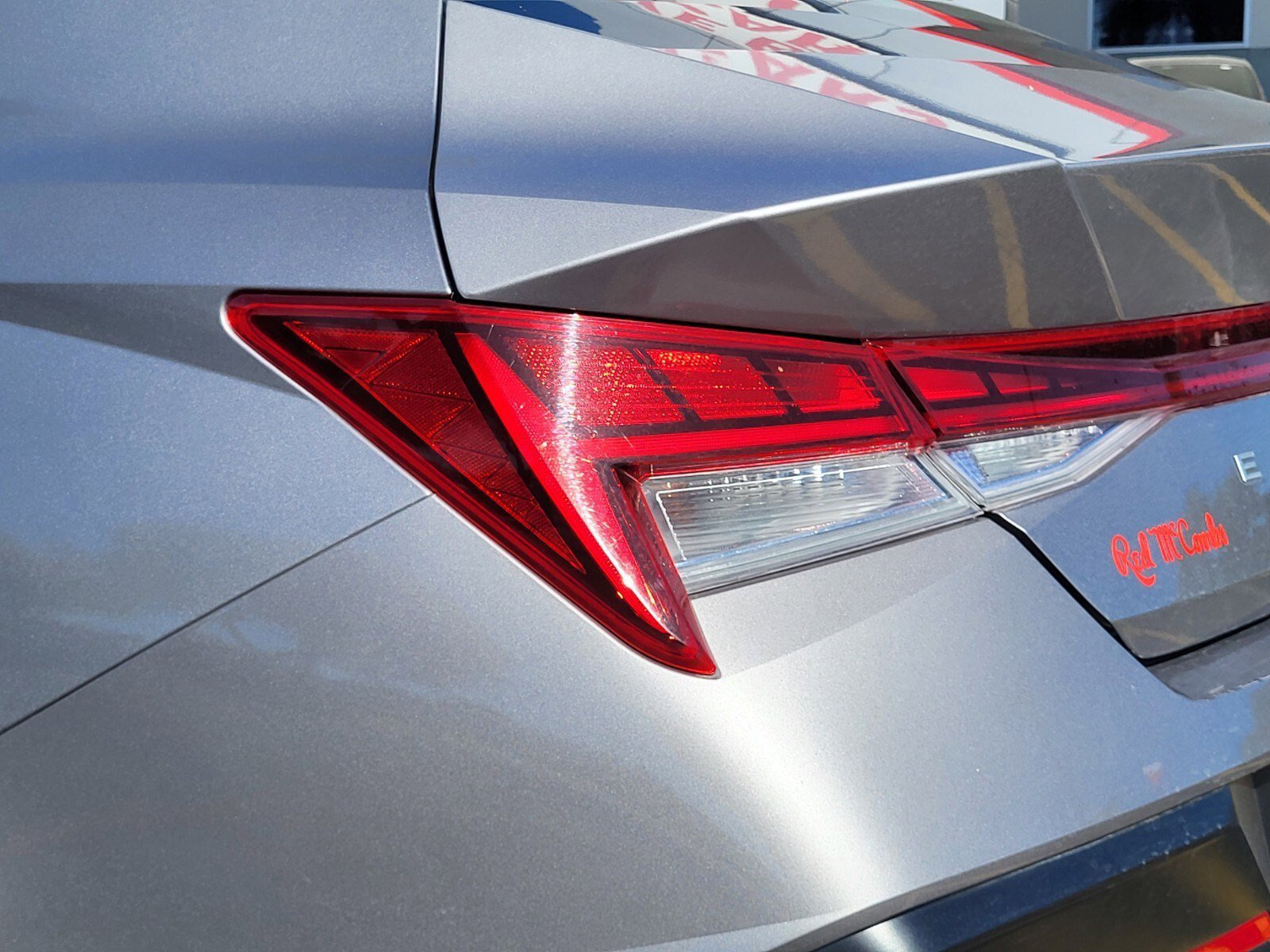 Used 2025 Hyundai Elantra SEL image 10