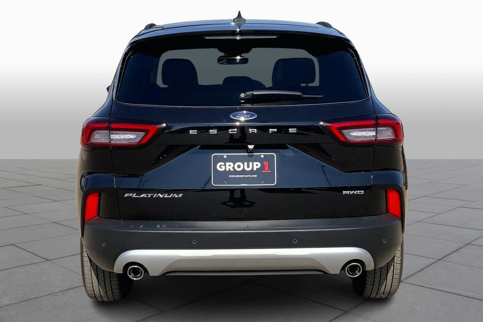 Certified 2025 Ford Escape Platinum AWD/4WD image 2