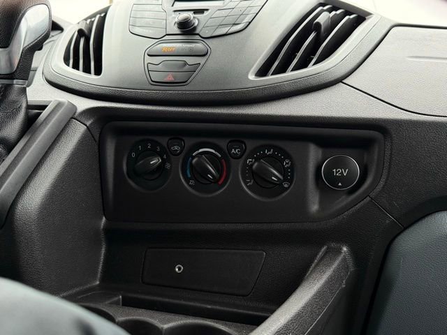 Certified 2019 Ford Transit 150 130 Low Roof image 18