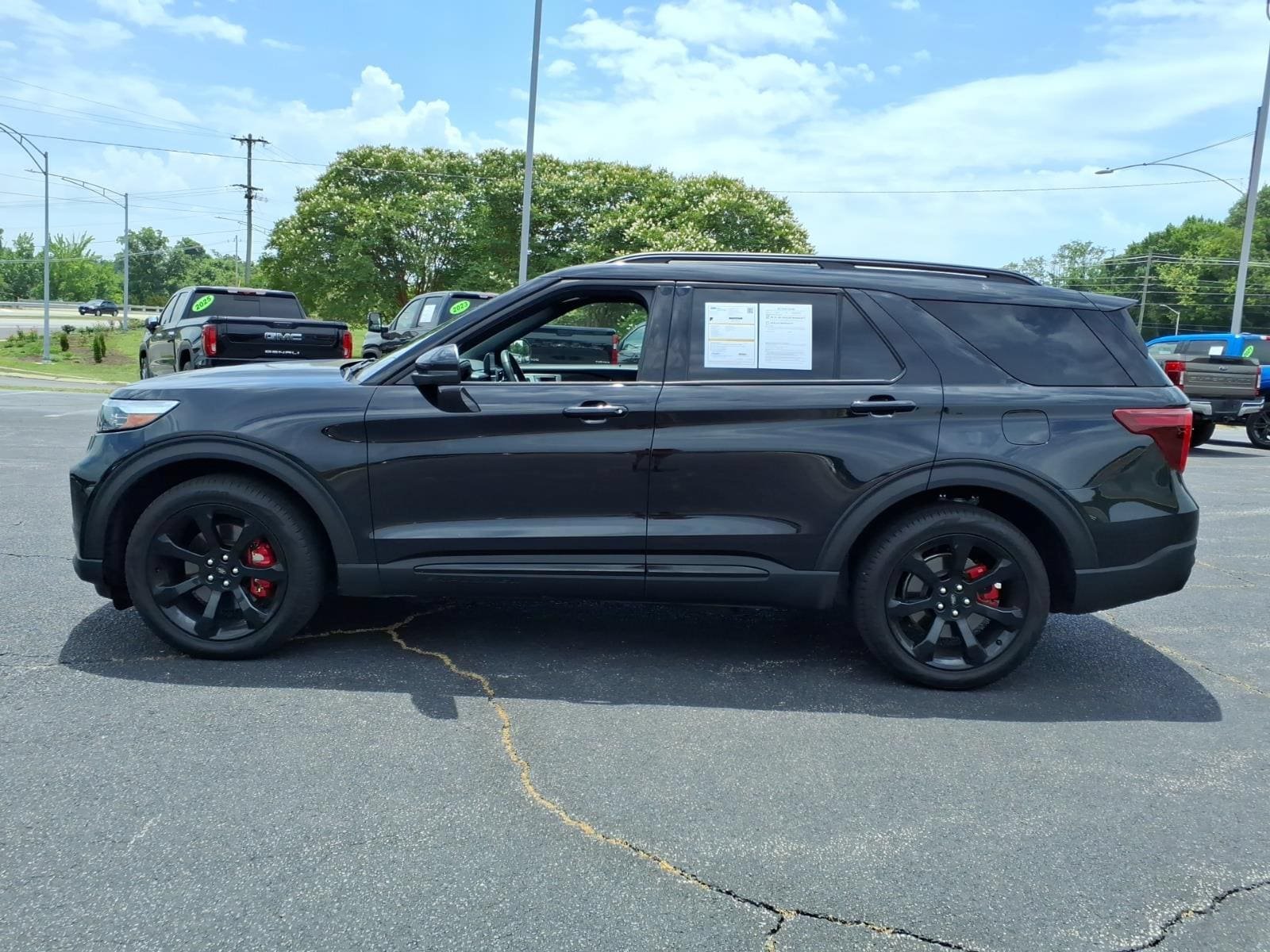 Certified 2024 Ford Explorer ST w/ Equipment Group 401A AWD/4WD image 5