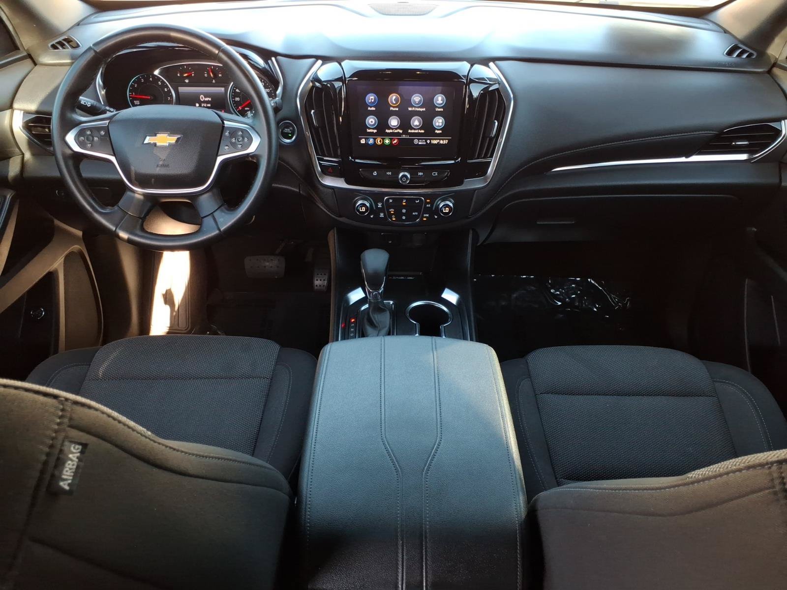 Used 2023 Chevrolet Traverse LT FWD image 17
