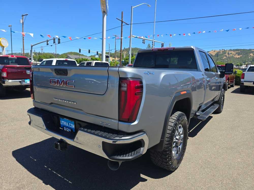 Used 2024 GMC Sierra 2500 SLT w/ SLT Premium Package AWD/4WD image 5