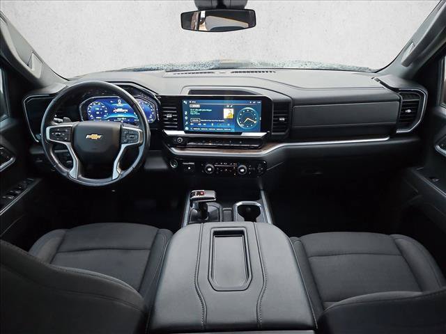 Used 2022 Chevrolet Silverado 1500 LT AWD/4WD image 18