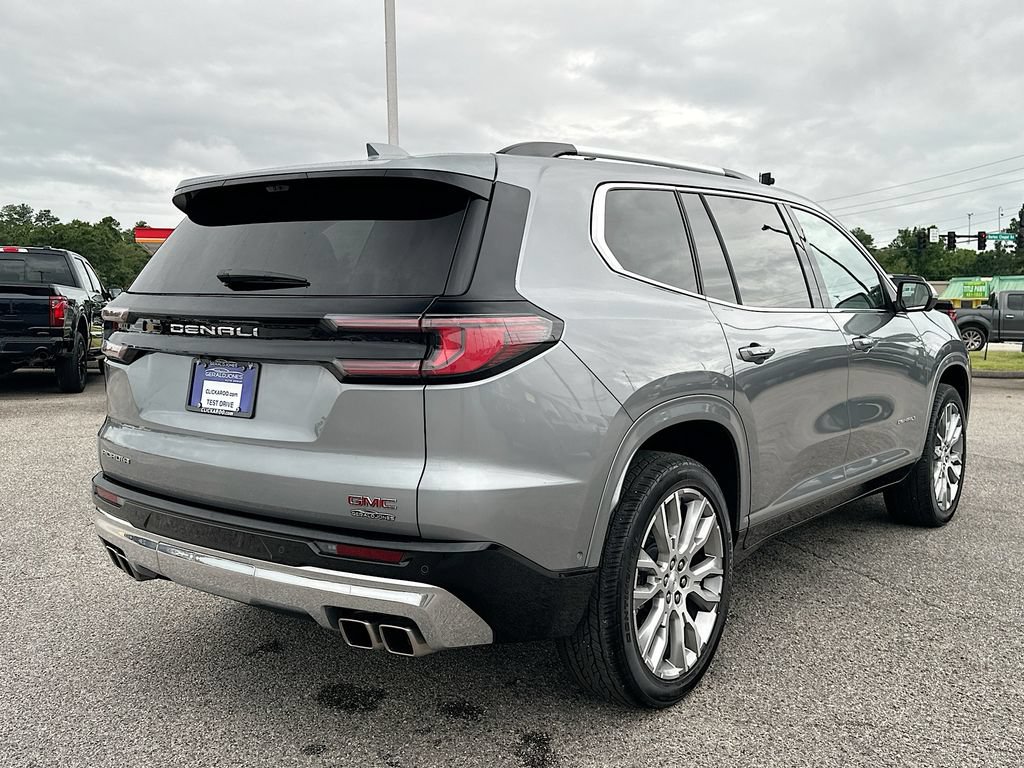 Used 2024 GMC Acadia Denali w/ Super Cruise Package FWD image 7