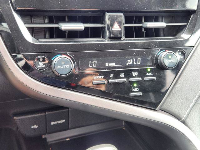 Used 2024 Toyota Camry SE FWD image 18