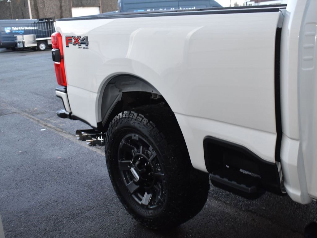 Certified 2023 Ford F350 Lariat w/ Lariat Ultimate Package image 31