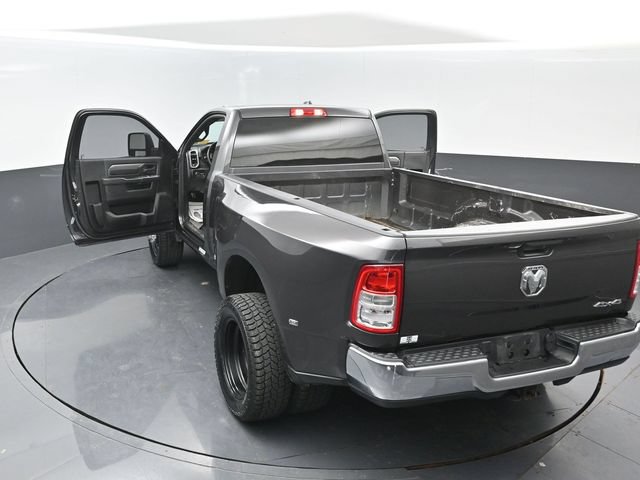 Used 2024 RAM 3500 Tradesman w/ Chrome Appearance Group AWD/4WD image 25