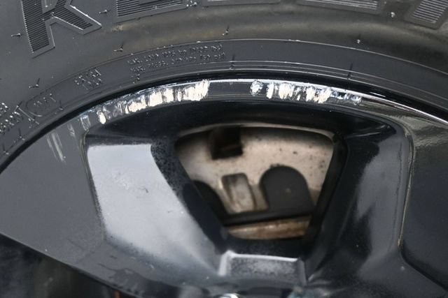 Used 2019 RAM 1500 Laramie AWD/4WD image 18
