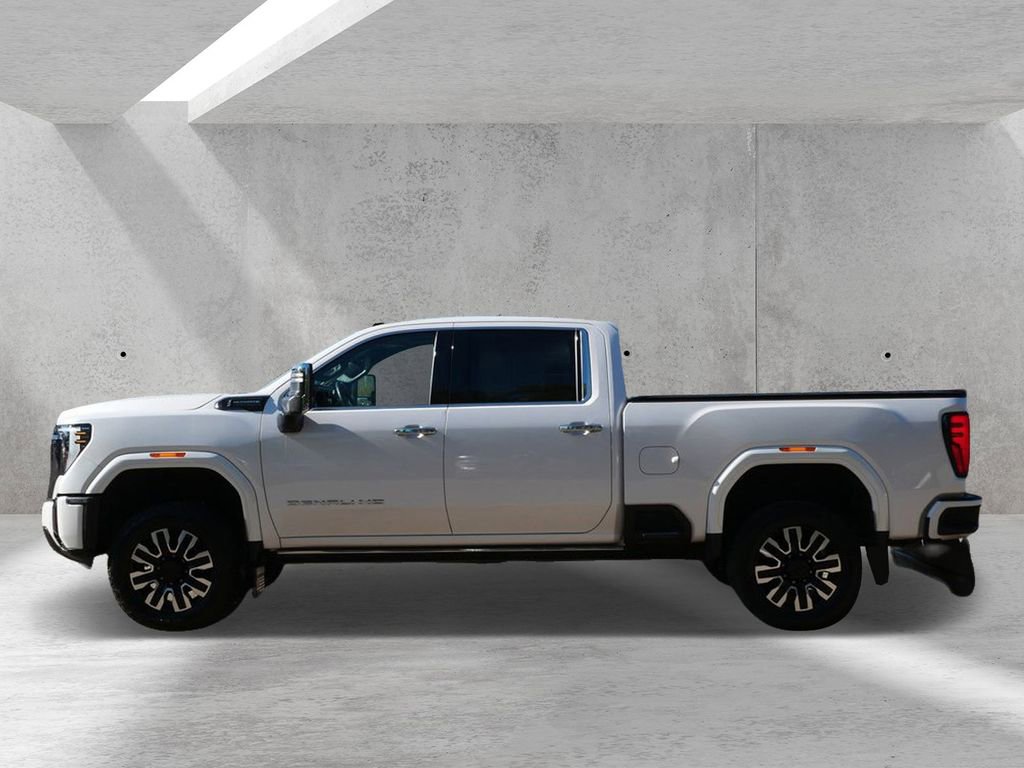 Used 2024 GMC Sierra 2500 Denali Ultimate AWD/4WD image 5