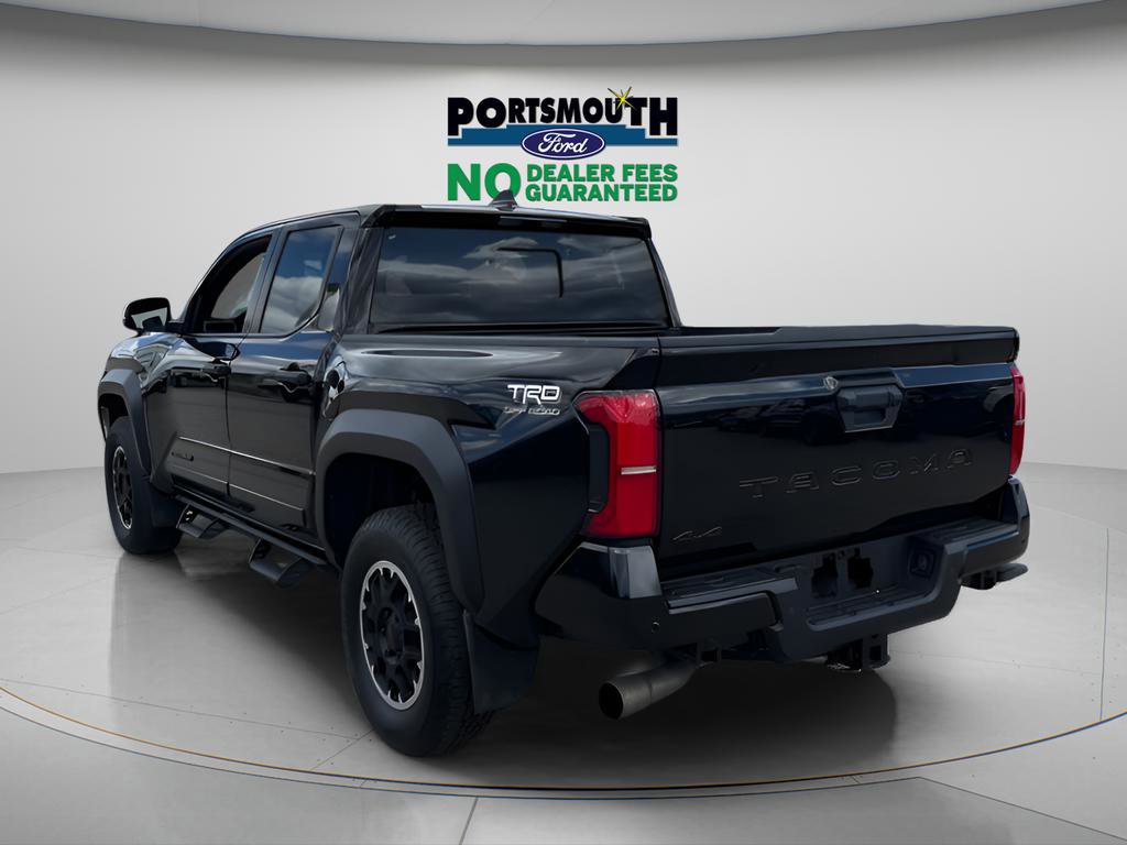 Used 2024 Toyota Tacoma TRD Off-Road AWD/4WD image 27