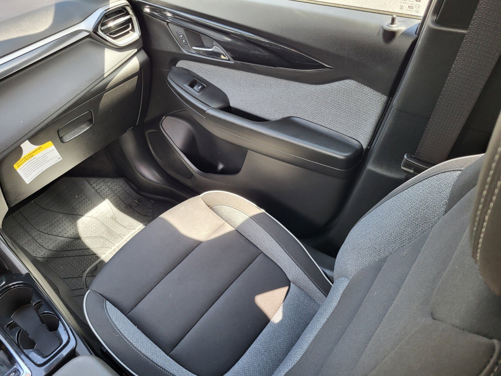 Used 2025 Chevrolet TrailBlazer LT w/ LT Cold Weather Package image 16