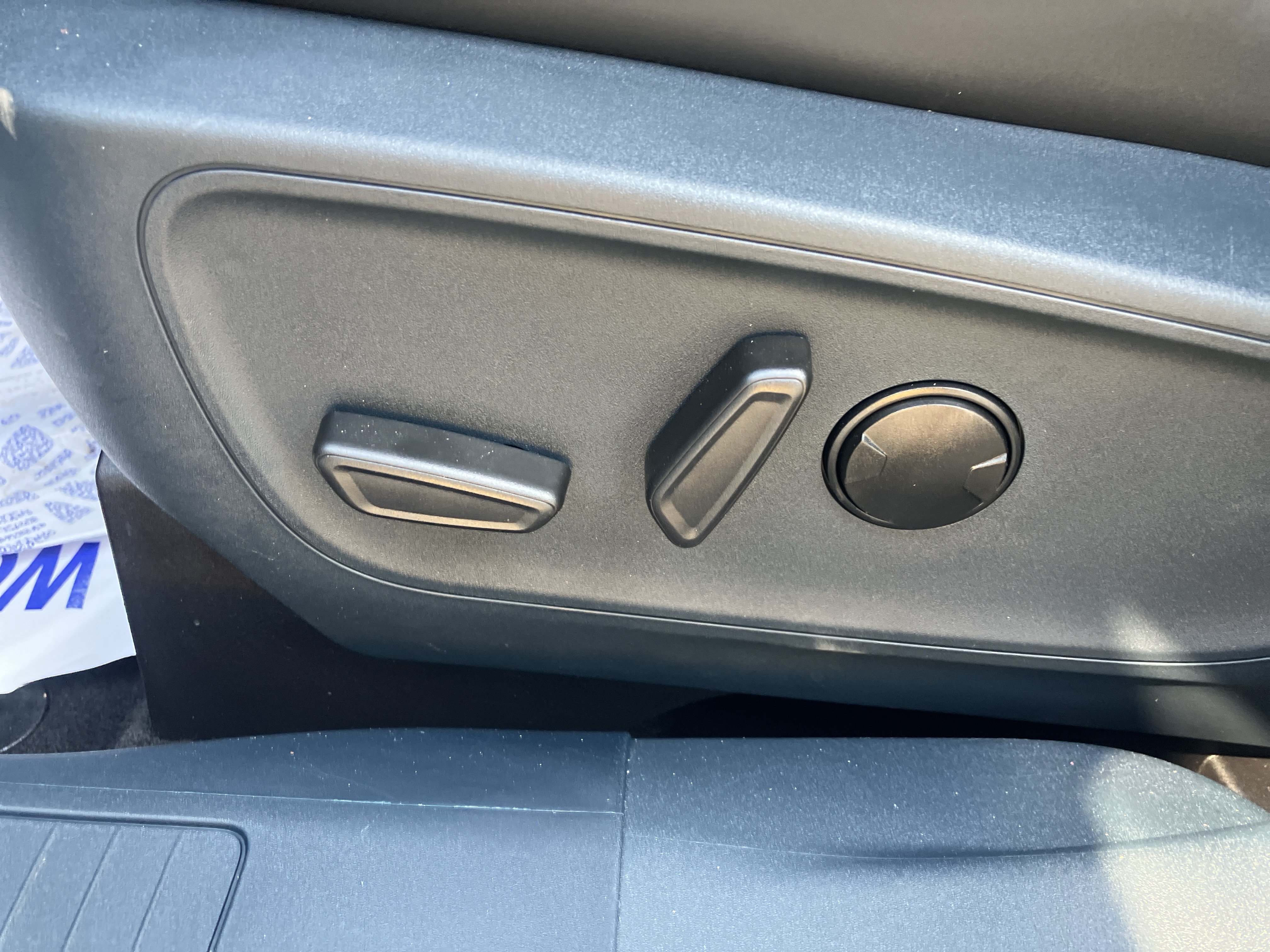 Certified 2025 Ford Maverick Lobo AWD/4WD image 19