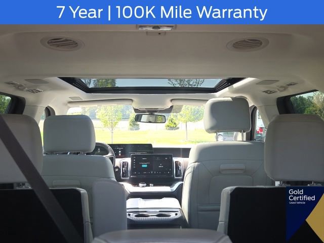 Certified 2025 Ford Expedition Max Platinum w/ Driver's Package AWD/4WD image 18