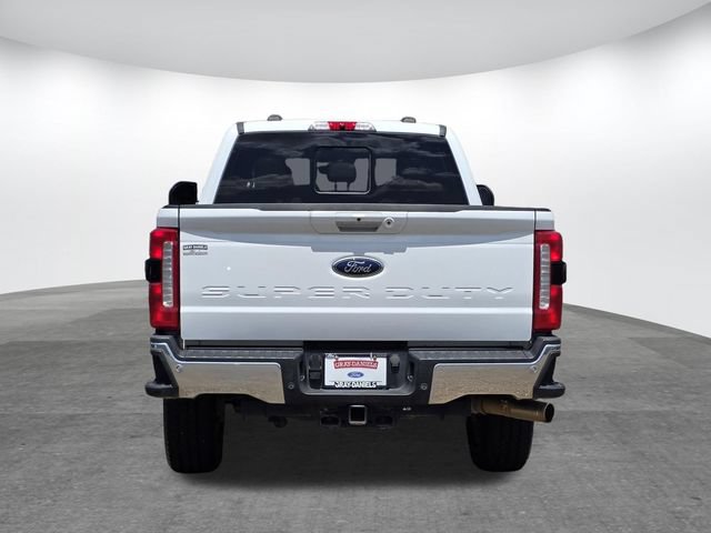 Certified 2023 Ford F250 Lariat w/ Chrome Package AWD/4WD image 5