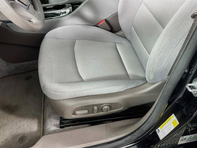 Used 2024 Chevrolet Malibu LS FWD image 19