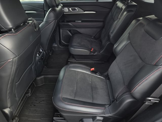Certified 2025 Ford Explorer ST w/ Sun And Sound Package AWD/4WD image 31