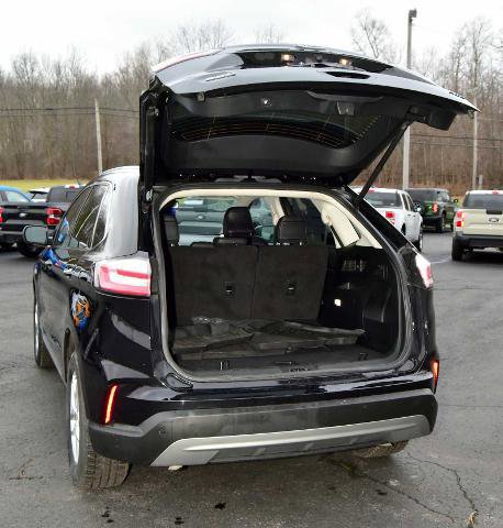 Certified 2022 Ford Edge SEL w/ Convenience Package AWD/4WD image 9