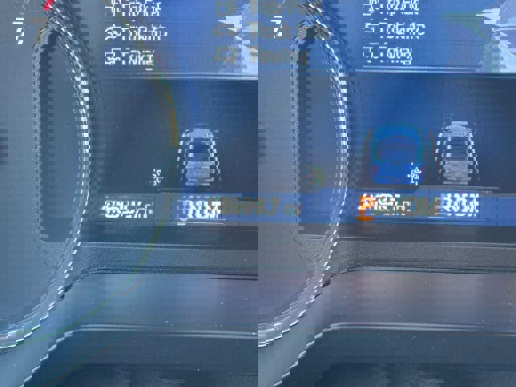 Certified 2023 Ford F150 XLT w/ Equipment Group 302A High image 17