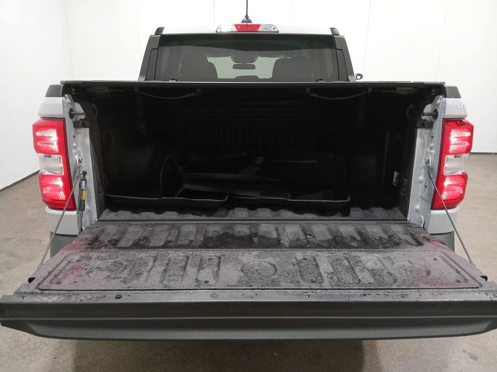 Certified 2025 Ford Maverick XLT w/ XLT Luxury Package AWD/4WD image 6