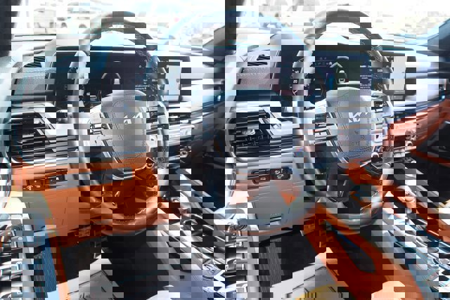 Used 2024 Kia Telluride SX Prestige X-Line image 19