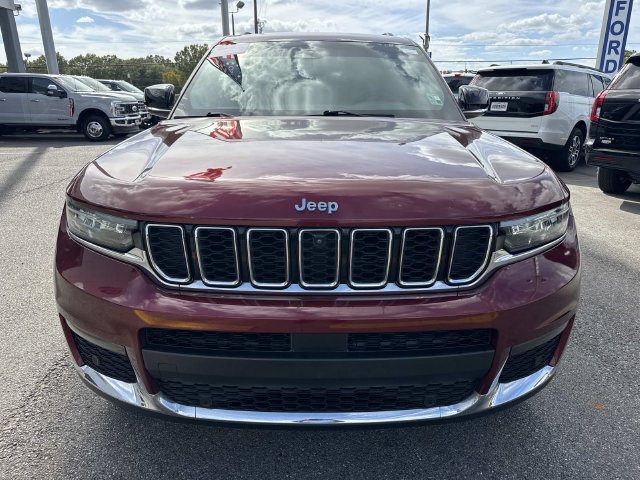 Used 2023 Jeep Grand Cherokee L Limited w/ Luxury Tech Group II RWD image 2