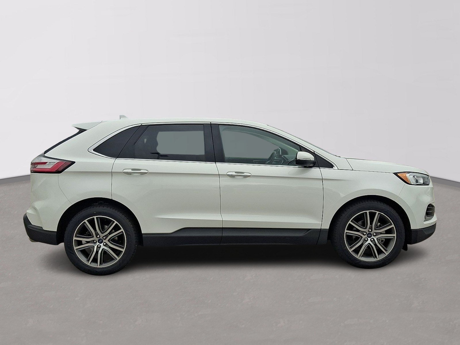 Certified 2020 Ford Edge Titanium FWD image 7