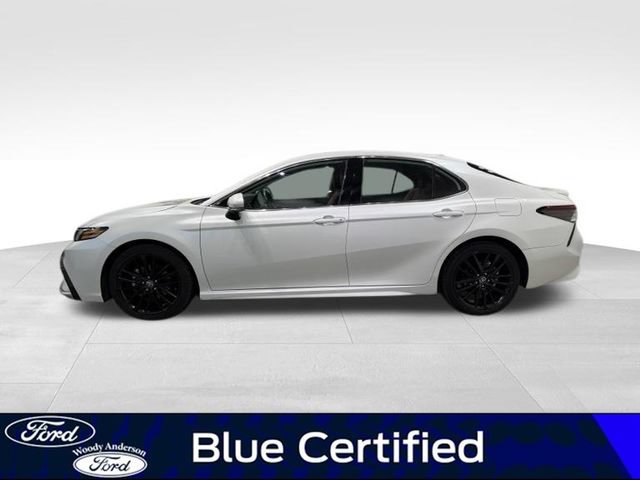 Used 2024 Toyota Camry XSE FWD image 3