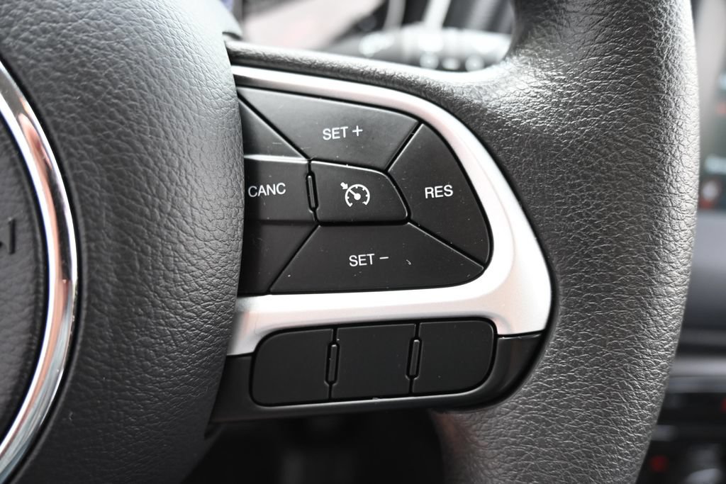 Used 2021 Jeep Compass Sport AWD/4WD image 29