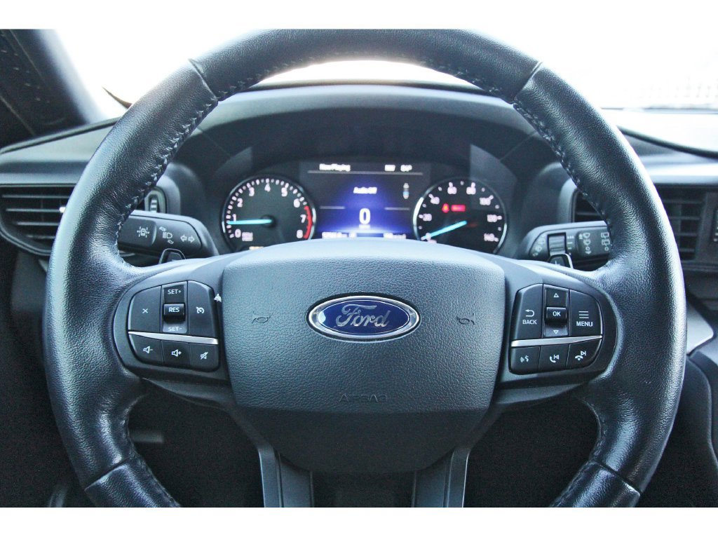 Certified 2020 Ford Explorer XLT RWD image 17