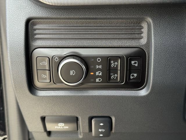 Certified 2026 Ford F250 Platinum AWD/4WD image 25
