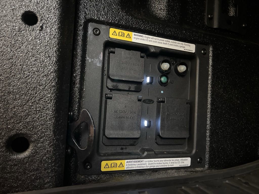 Certified 2022 Ford F150 Platinum w/ Equipment Group 701A High image 39