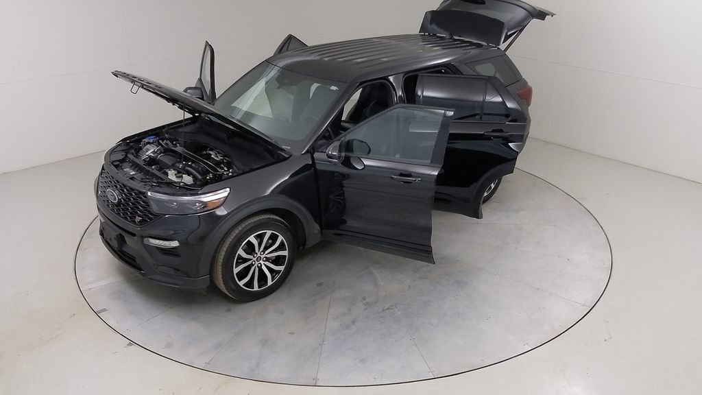 Certified 2022 Ford Explorer ST image 57