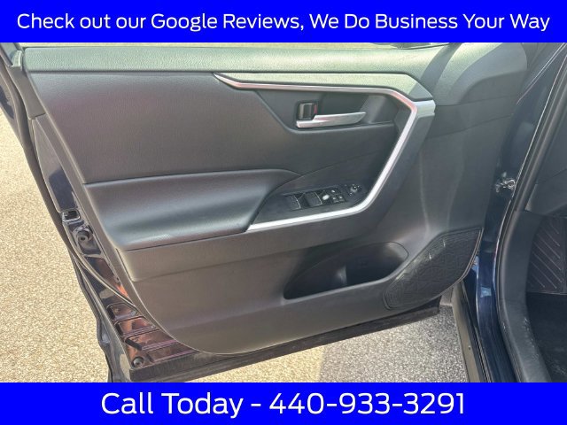 Used 2024 Toyota RAV4 XLE AWD/4WD image 30