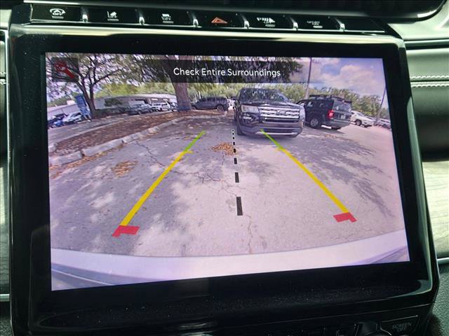 Used 2022 Jeep Grand Cherokee L Overland RWD image 13