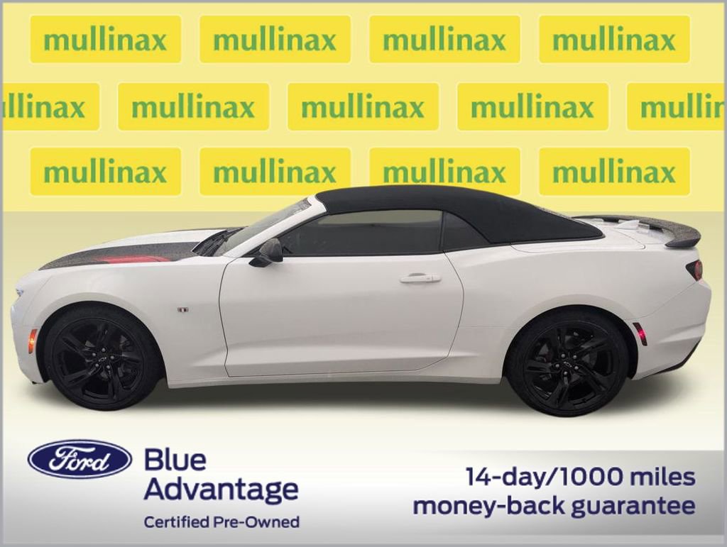 Used 2023 Chevrolet Camaro LT w/ RS Package image 2