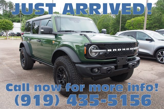Certified 2025 Ford Bronco Badlands AWD/4WD image 1