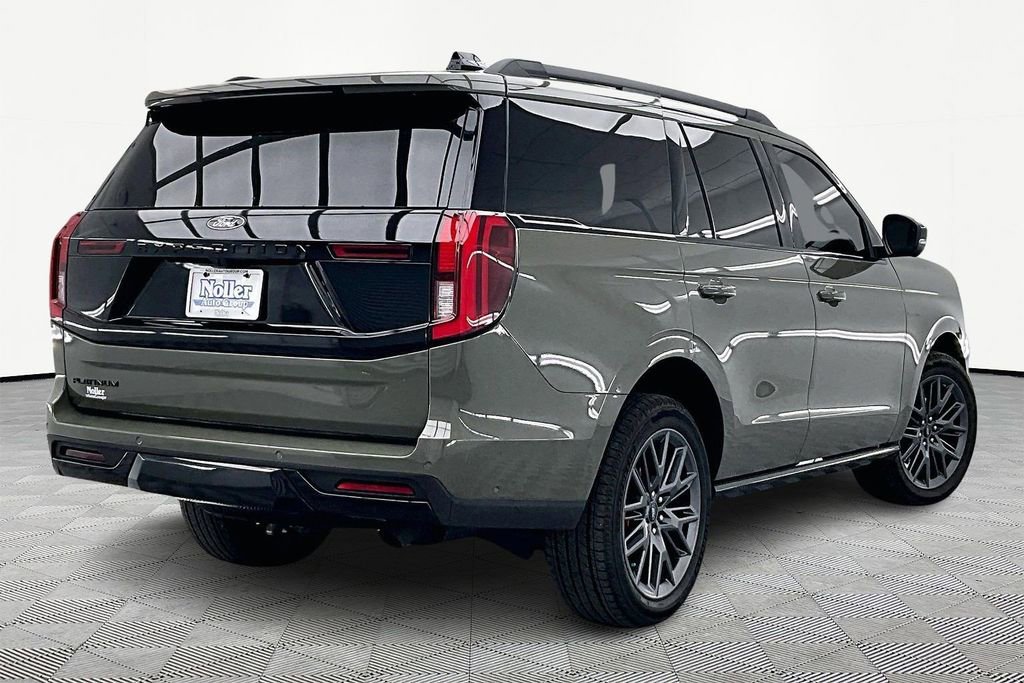 Certified 2025 Ford Expedition Platinum w/ Stealth Performance Package image 2