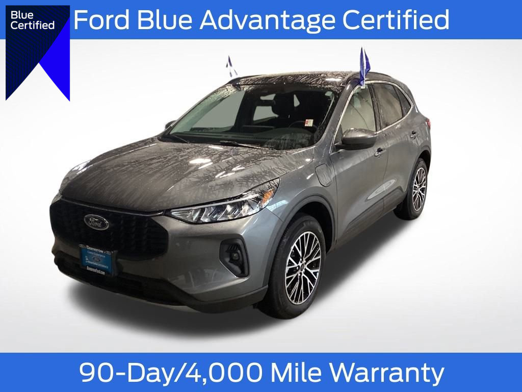 Certified 2025 Ford Escape SE w/ Class II Trailer Tow Package