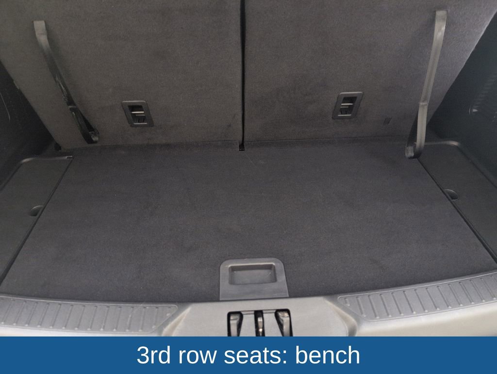 Certified 2024 Ford Explorer XLT w/ Equipment Group 202A RWD image 29