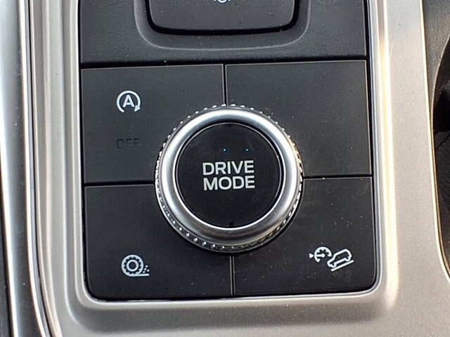Certified 2024 Ford Explorer XLT w/ Equipment Group 202A AWD/4WD image 13