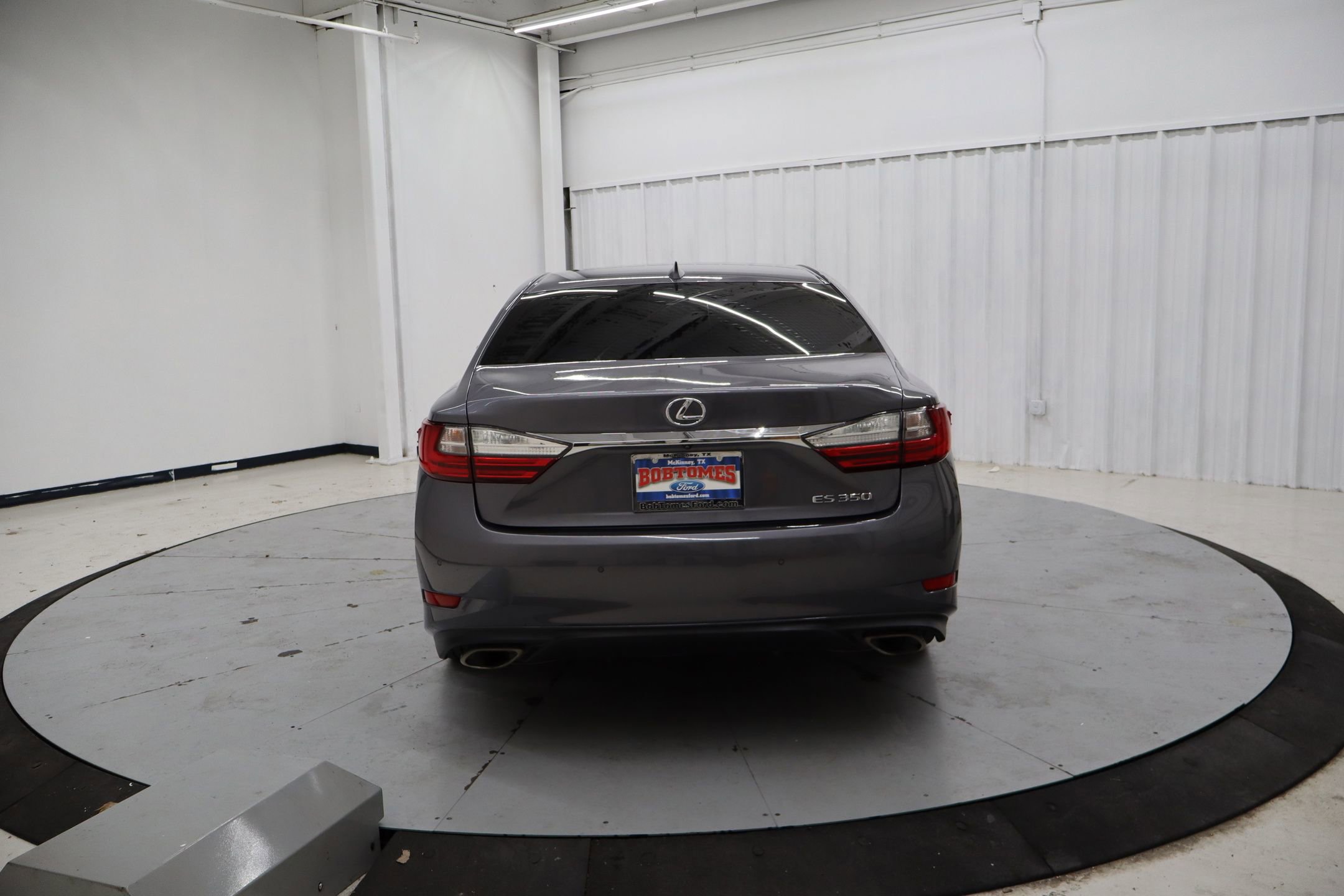 Used 2017 Lexus ES 350 w/ Luxury Package image 6