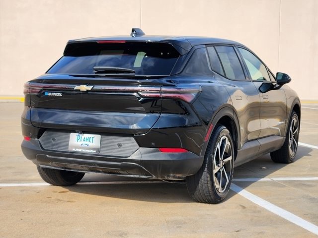 Used 2025 Chevrolet Equinox EV LT image 3